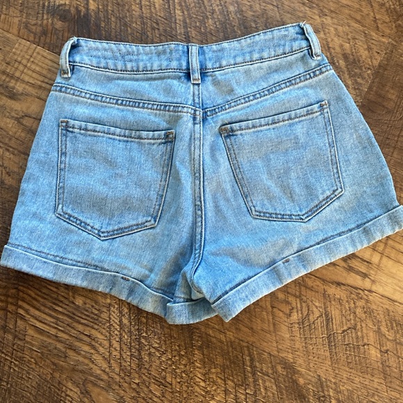pacsun denim shorts, size 4/ small, high waisted - Picture 2 of 4